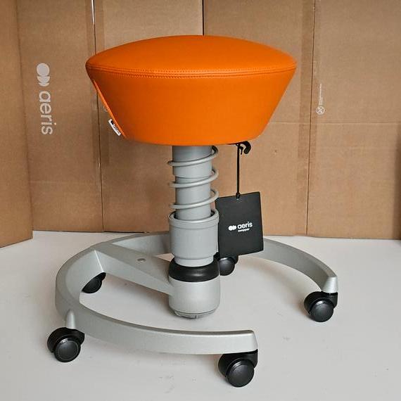 Aeris Swopper mit Rollen, Kunstleder Orange (UR30)